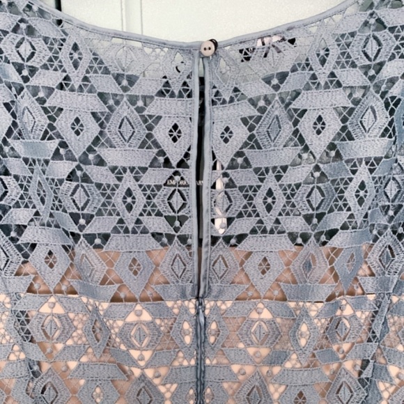 BNWT Emporio Armani Macrame Short-Sleeved Midi Blue Lace Dress - Picture 7 of 12